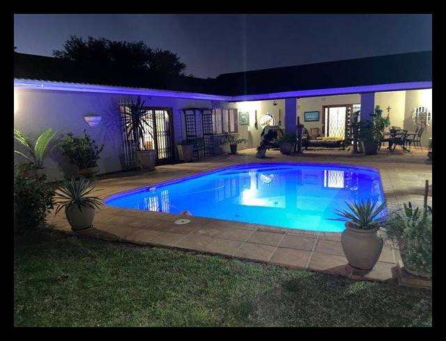 3 BEDROOM HOUSE FOR SALE IN MEER EN SEE